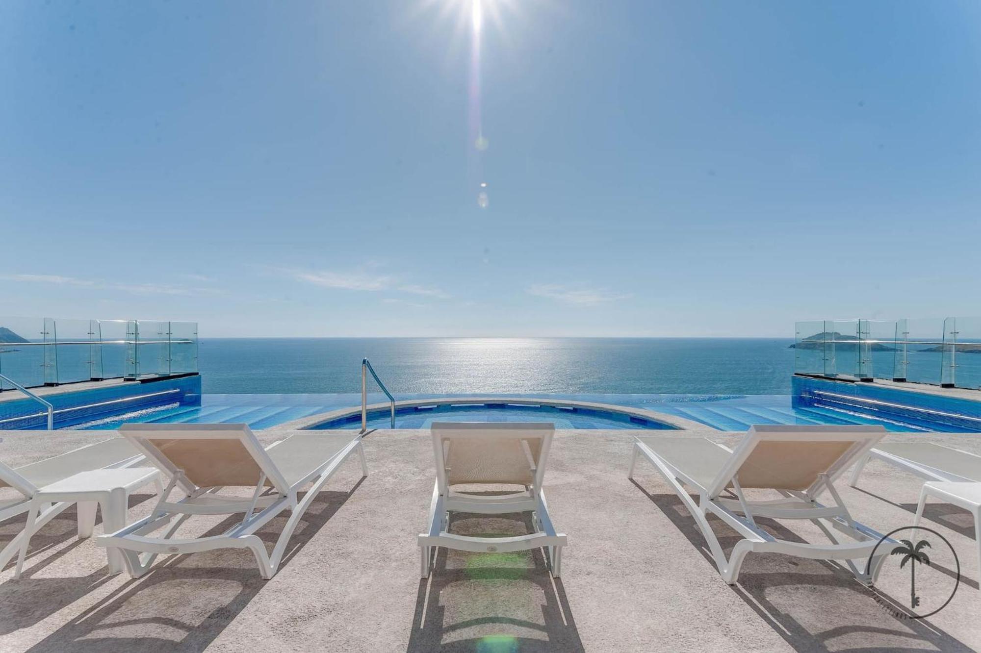 마사틀란 Terraza Con Vista Al Mar Y A Atardeceres 아파트 외부 사진